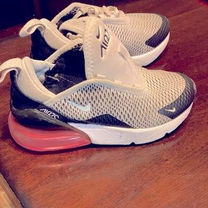 Boys Air Max 270 size 11